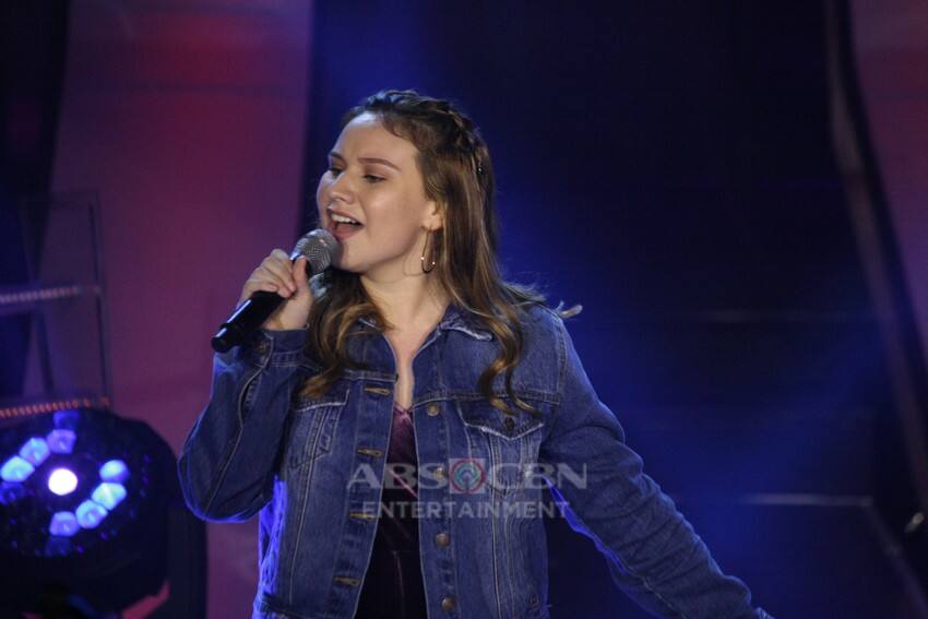 EPISODE 18 - PICTURES! Take an exclusive look behind the scenes at Day 2 of Battle Rounds | The Voice Teens 2020