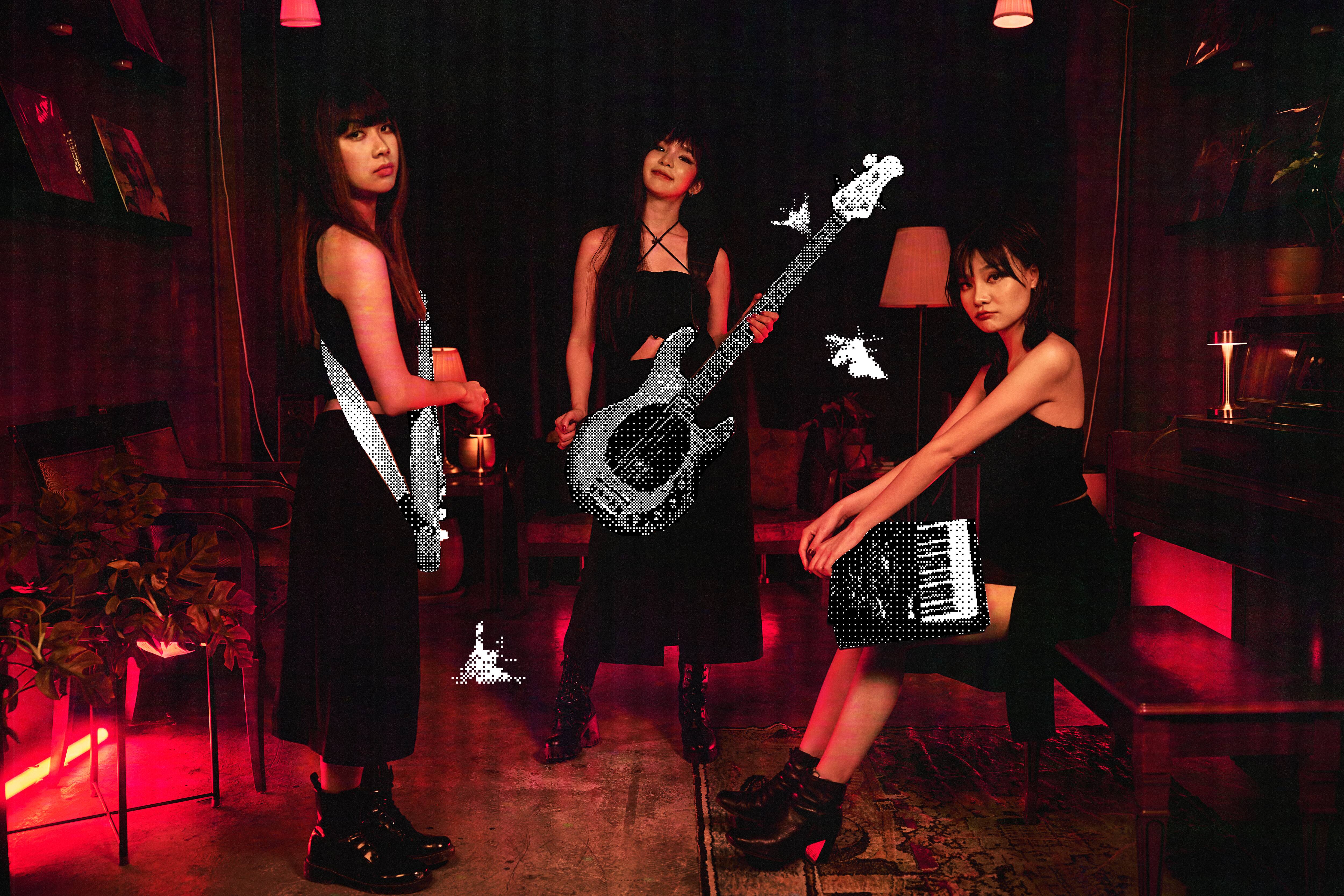 “You Know How to Paint Your World to be Gray” VINI Crafts a Teeanage