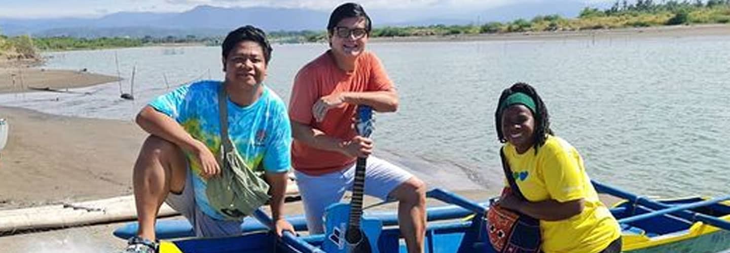 Rowell, Nonong & Whitney’s buhay-probinsya