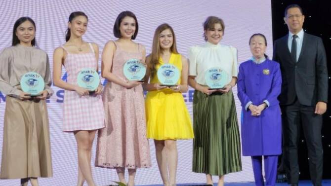 ABS-CBN programs & artists Anak TV seal