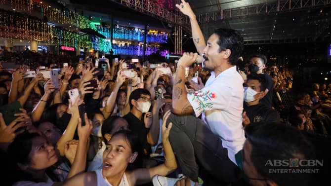 Iron Heart stars draw big crowd Sinulog