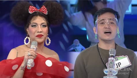 Everybody, Sing!: Food service crew members sing Michael Pangilinan’s Bakit Ba Ikaw | The Choosing One Image Thumbnail