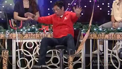 Long, muntik na mahulog sa kanyang kinauupuan | I Can See Your Voice Image Thumbnail