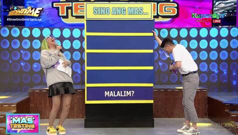 Vice Ganda, napapadyak sa tuwa dahil sa binasa ni Vhong | It’s Showtime Image Thumbnail