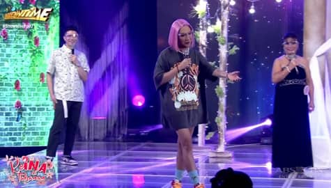 Vice Ganda, ikinuha ng translator ang anak ni ReiNanay Zenaida | It’s Showtime Image Thumbnail