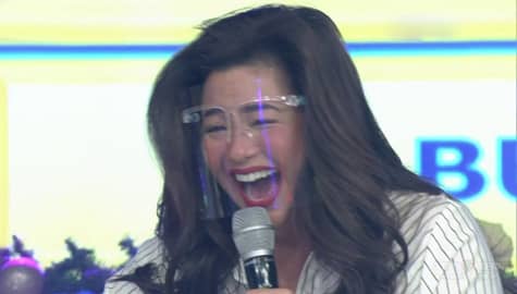 Regine, tawang tawa sa question
