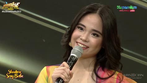 Showtime Sexy Babe contestant na si Audry, inaming mayroon siyang girlfriend Image Thumbnail