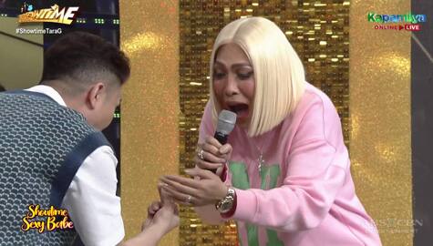 “Veneers ni Vhong!” Vice, napaisip sa napulot niya sa sahig | It’s Showtime  Image Thumbnail