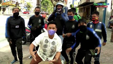 It’s Showtime: Ogie, nag-ikot-ikot para ipamahagi ang premyo nila mula sa Palarong Pangmadla Image Thumbnail