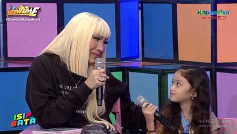 Vice Ganda, napansin ang bagong malalaking ipit ni Kulot | It’s Showtime  Image Thumbnail