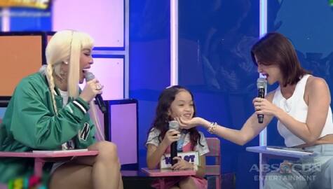 Anne, namula sa sinabi ni kulot tungkol sa kanya | It’s Showtime 