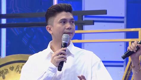 Vhong, ikinuwento ang nabili niyang anting-anting noon | It’s Showtime  Image Thumbnail