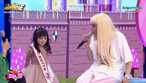 Vice Ganda, naaliw sa ‘Hindi namamansin’ ni Mini Miss U Millionie | It’s Showtime  Image Thumbnail